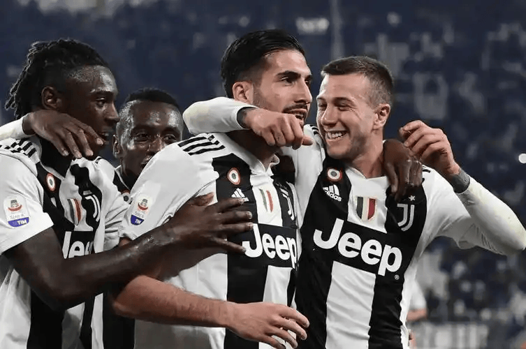 欧冠生死战：尤文图斯VS本菲卡，战术博弈与命运对决